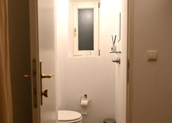 Garden Retreat Apartment